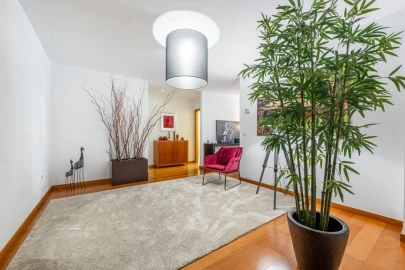 Apartamento T4 para Venda em Braga (Maximinos, Sé e Cividade)