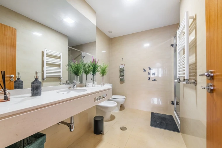 Apartamento T4 para Venda em Braga (Maximinos, Sé e Cividade) Foto 13