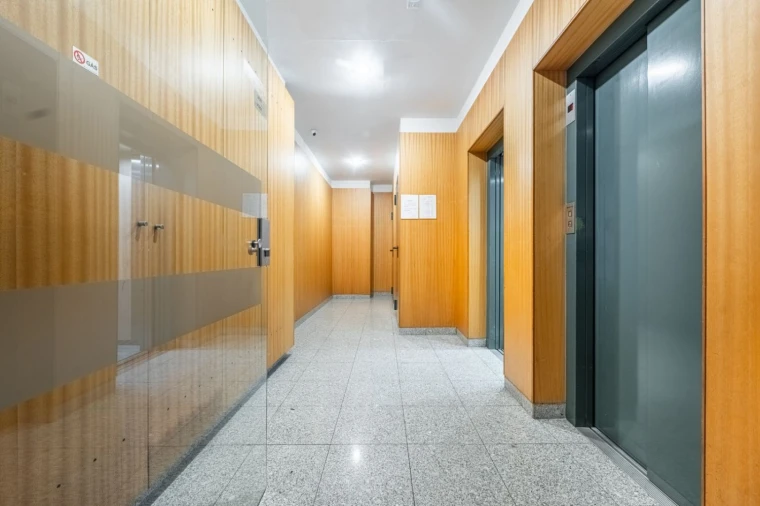 Apartamento T4 para Venda em Braga (Maximinos, Sé e Cividade) Foto 3