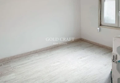 Moradia T9 para Venda em Ajuda