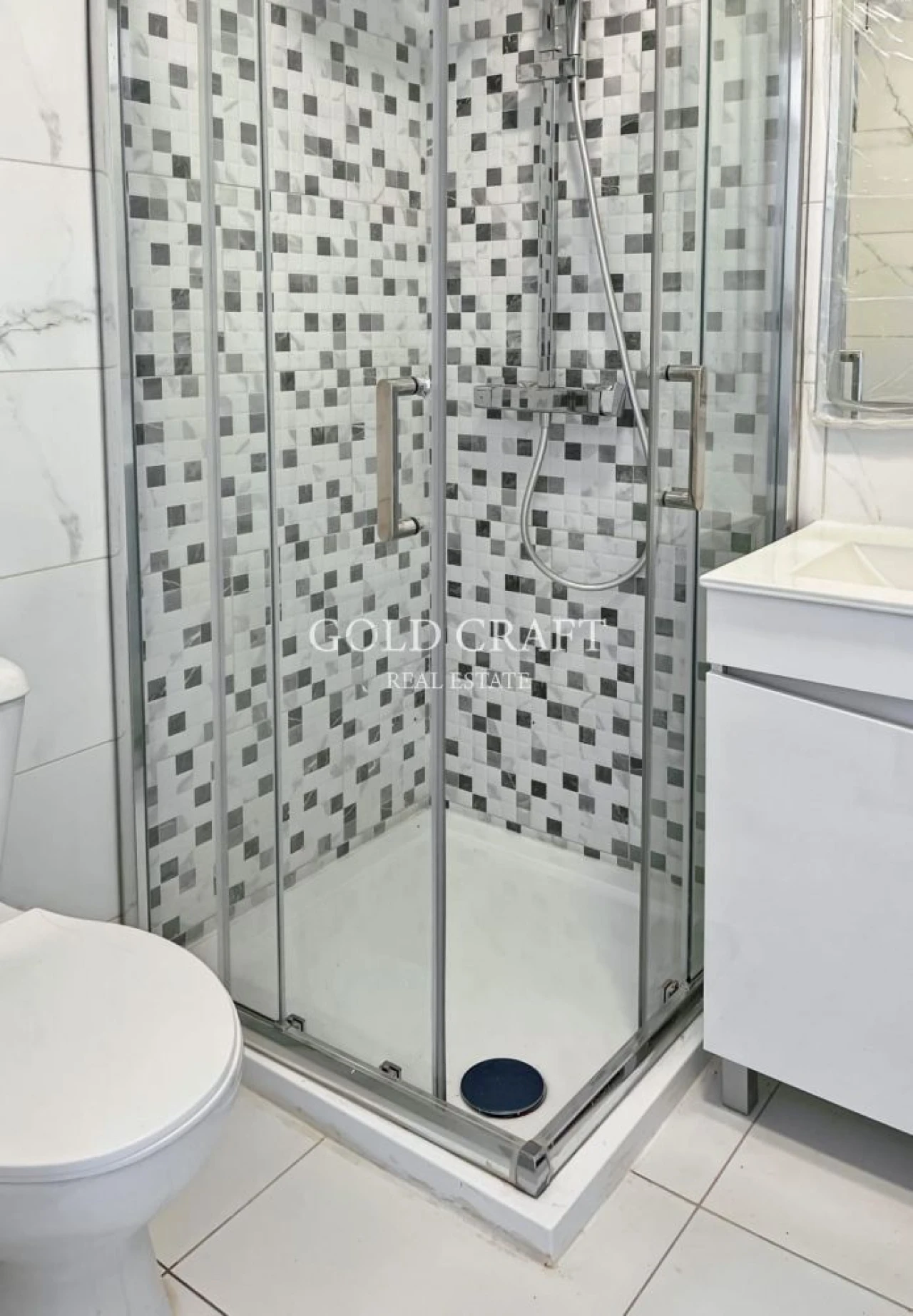 Moradia T9 para Venda em Ajuda Foto 11