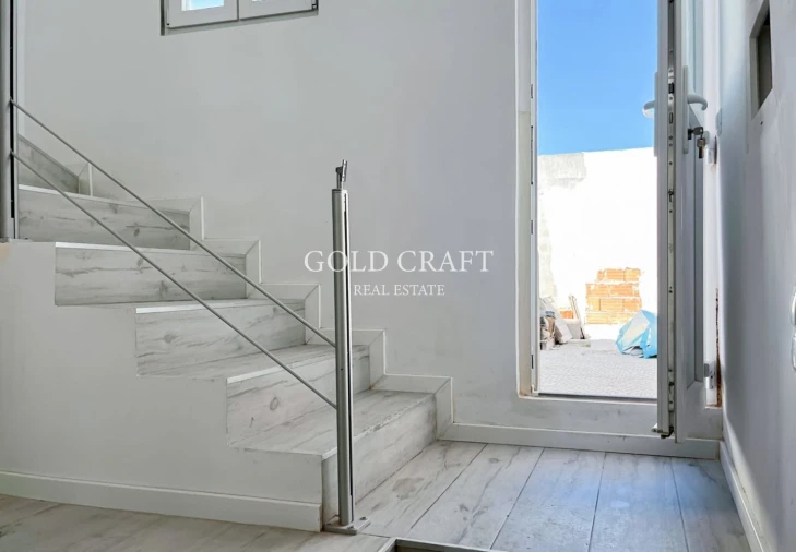 Moradia T9 para Venda em Ajuda Foto 23