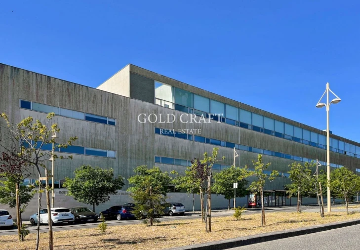 Moradia T9 para Venda em Ajuda Foto 30