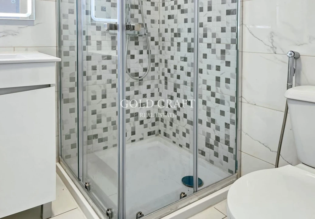 Moradia T9 para Venda em Ajuda Foto 12