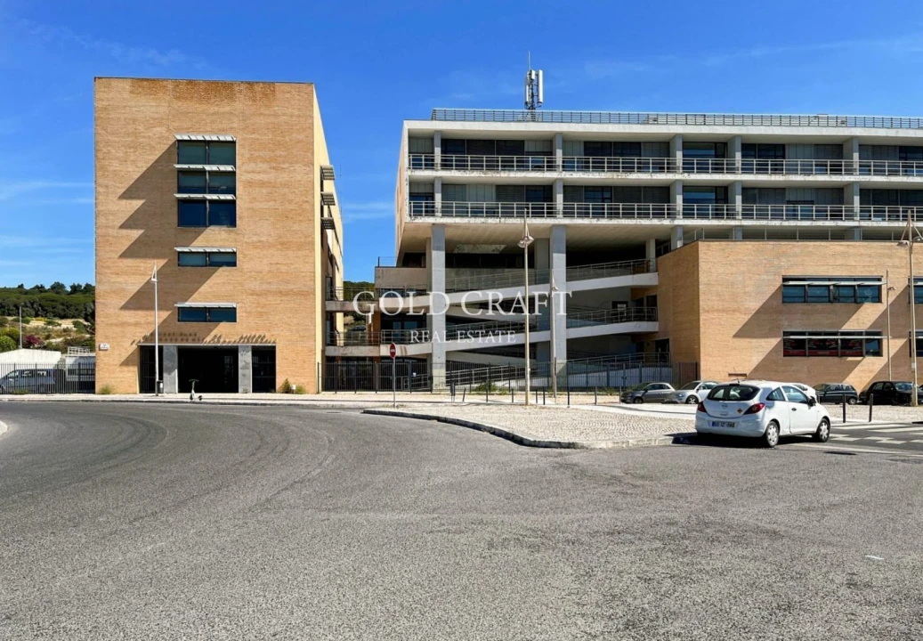 Moradia T9 para Venda em Ajuda Foto 31