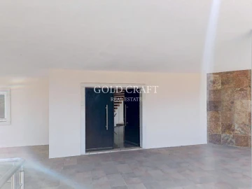 Moradia T4 para Venda em Queluz e Belas