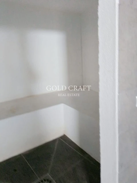 Moradia T4 para Venda em Queluz e Belas