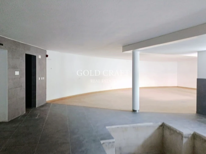 Moradia T4 para Venda em Queluz e Belas Foto 44