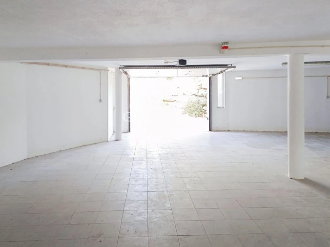 Moradia T4 para Venda em Queluz e Belas Foto 38