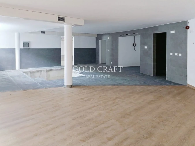 Moradia T4 para Venda em Queluz e Belas Foto 43