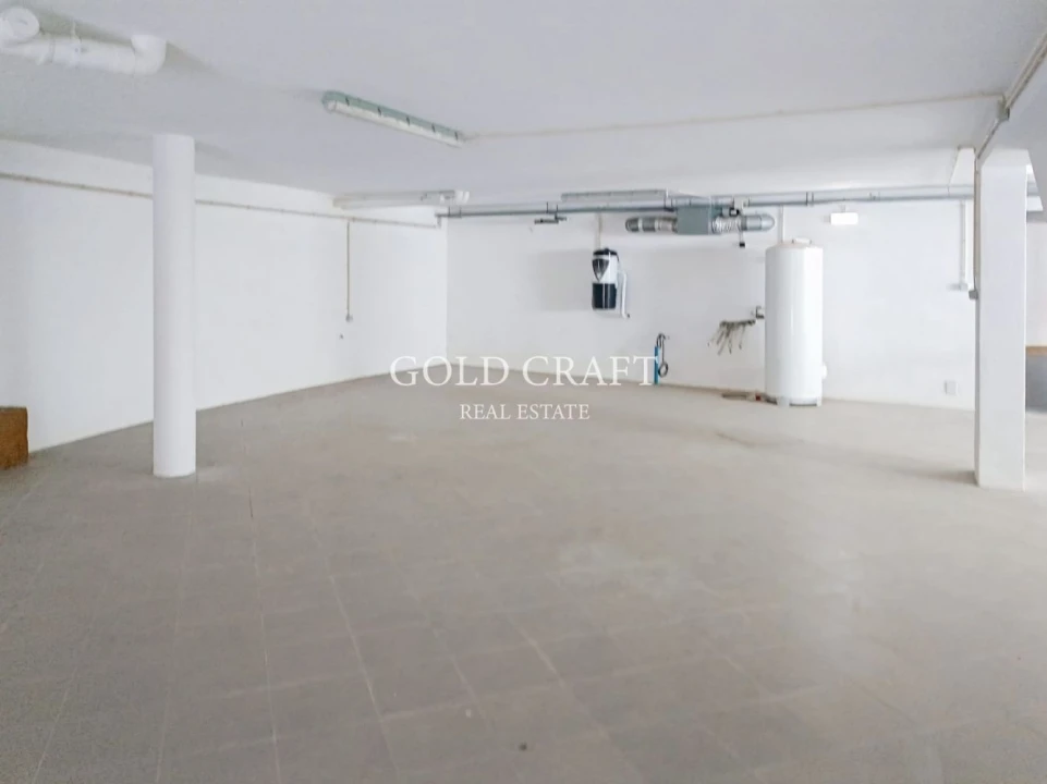 Moradia T4 para Venda em Queluz e Belas Foto 42