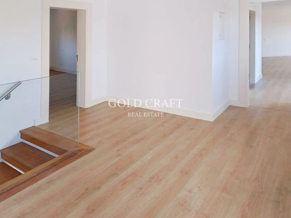 Moradia T4 para Venda em Queluz e Belas Foto 19