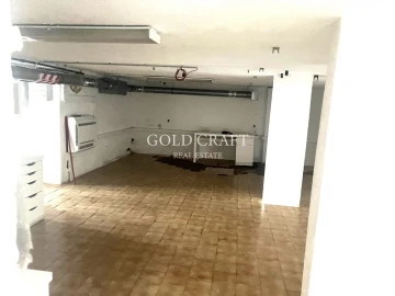 Loja para Venda em Loures