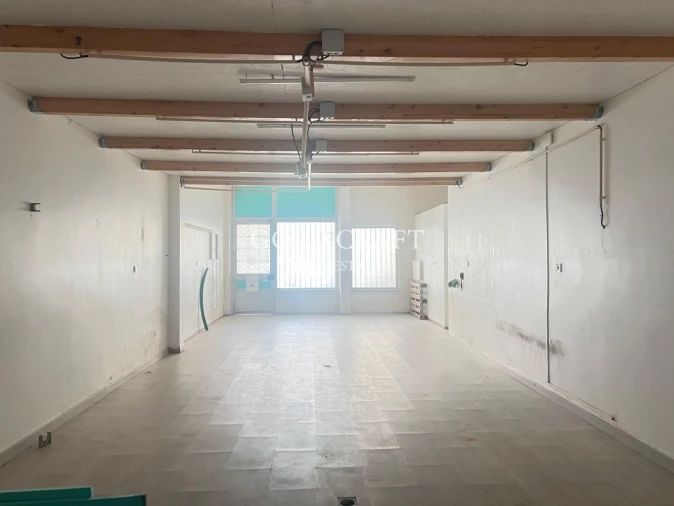 Loja para Venda em Loures Foto 9