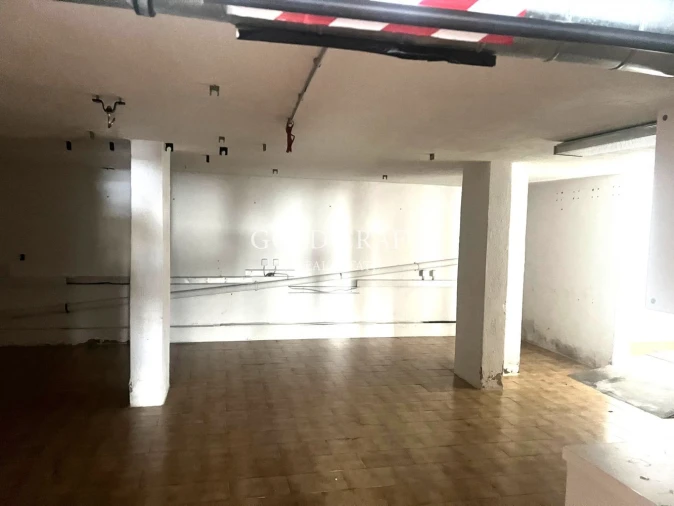 Loja para Venda em Loures Foto 3