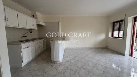 Apartamento T1 para Venda em São João das Lampas e Terrugem