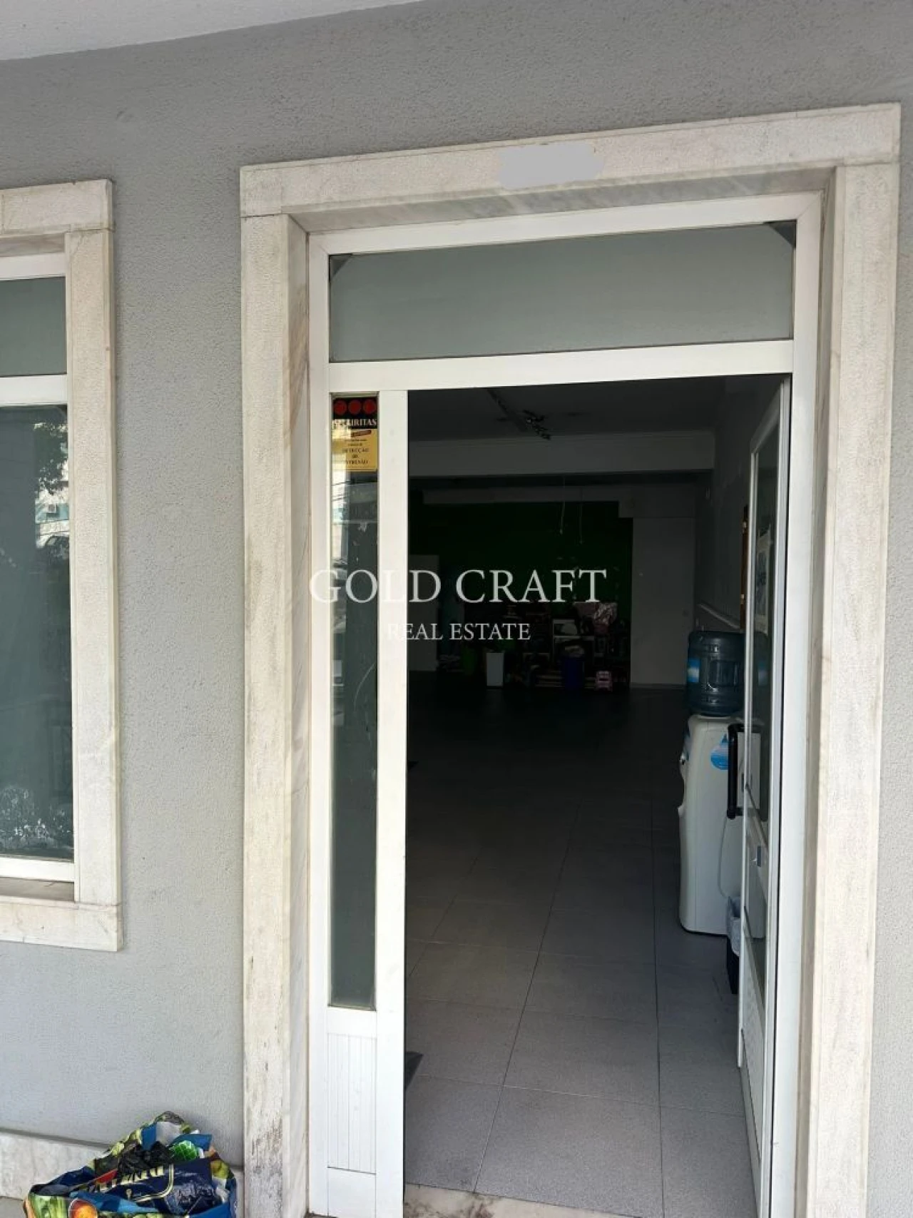 Loja para Venda em Falagueira-Venda Nova Foto 9