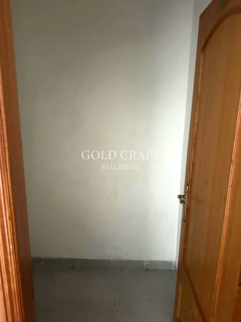 Loja para Venda em Falagueira-Venda Nova