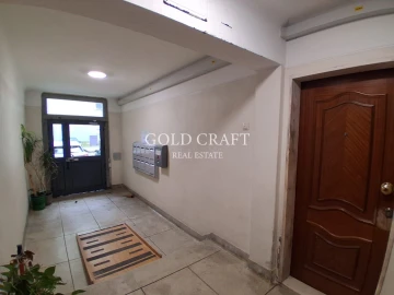 Apartamento T2 para Venda em Benfica