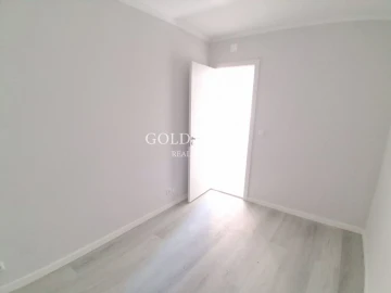 Apartamento T2 para Venda em Benfica