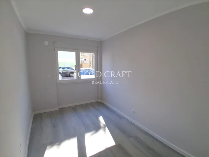 Apartamento T2 para Venda em Benfica Foto 16