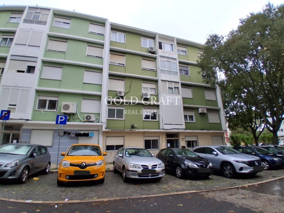 Apartamento T2 para Venda em Benfica Foto 19