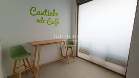 Loja para Arrendamento em Mina de Água