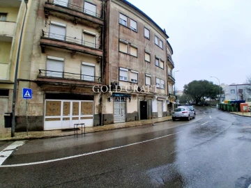 Loja para Arrendamento em Queluz e Belas