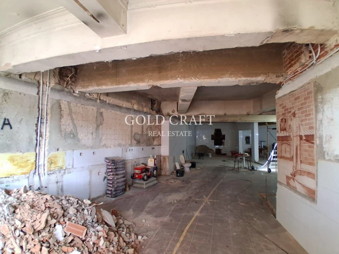 Loja para Arrendamento em Queluz e Belas Foto 13