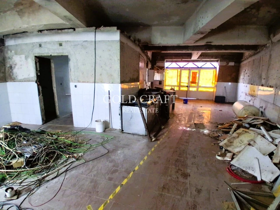 Loja para Arrendamento em Queluz e Belas Foto 6