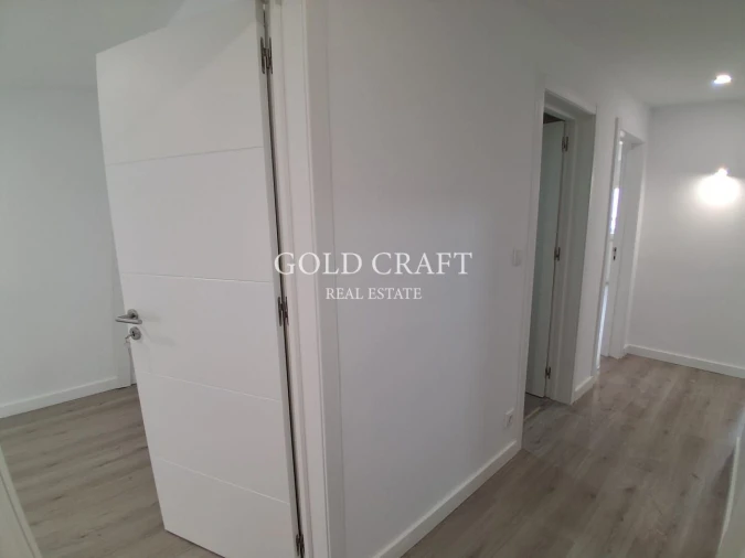 Apartamento T3 para Venda em Cacém e São Marcos Foto 18