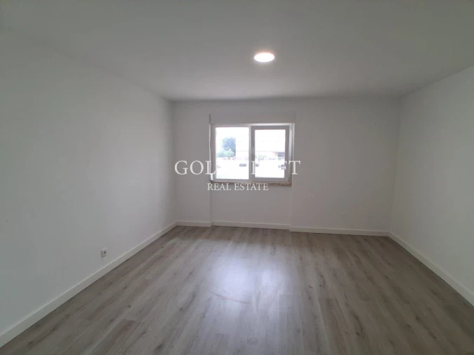 Apartamento T3 para Venda em Cacém e São Marcos Foto 7