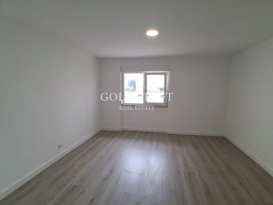 Apartamento T3 para Venda em Cacém e São Marcos Foto 7