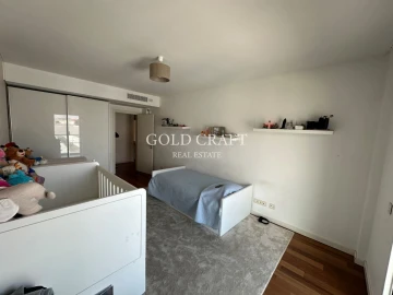 Apartamento T4 para Venda em Sacavém e Prior Velho