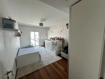 Apartamento T4 para Venda em Sacavém e Prior Velho