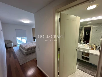 Apartamento T4 para Venda em Sacavém e Prior Velho