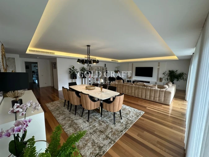 Apartamento T4 para Venda em Sacavém e Prior Velho Foto 2