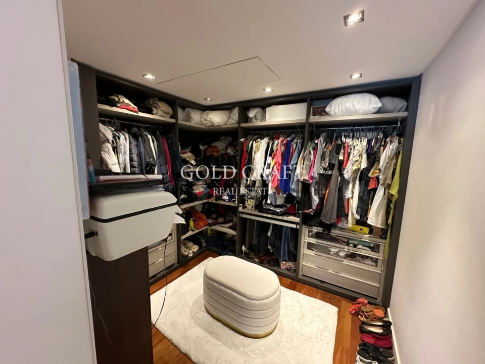 Apartamento T4 para Venda em Sacavém e Prior Velho Foto 39