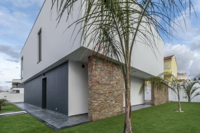 Moradia T4 para Venda em Quinta do Conde