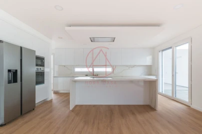 Moradia T4 para Venda em Quinta do Conde