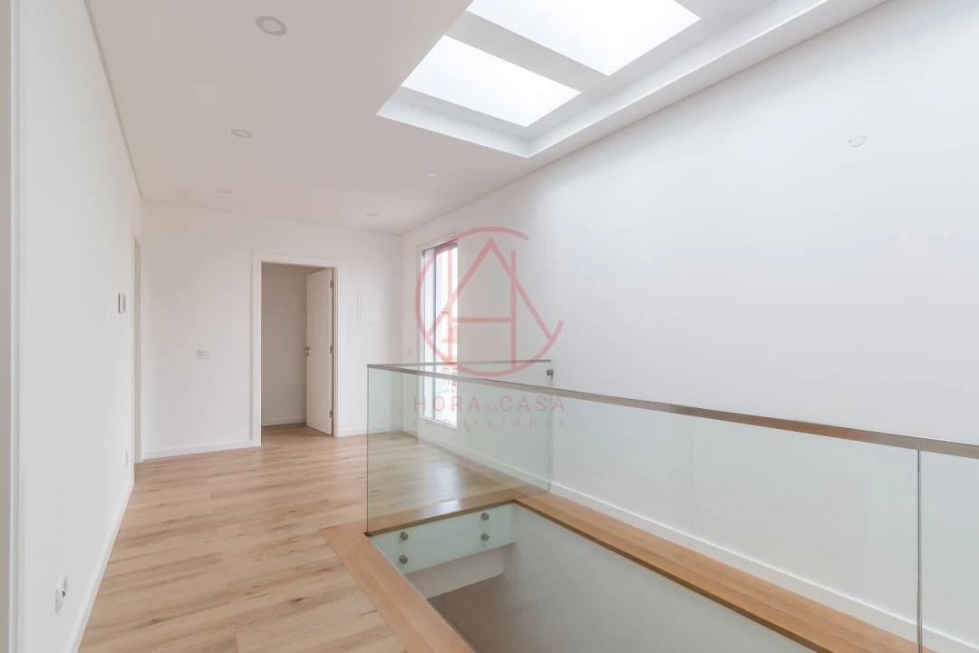 Moradia T4 para Venda em Quinta do Conde Foto 27