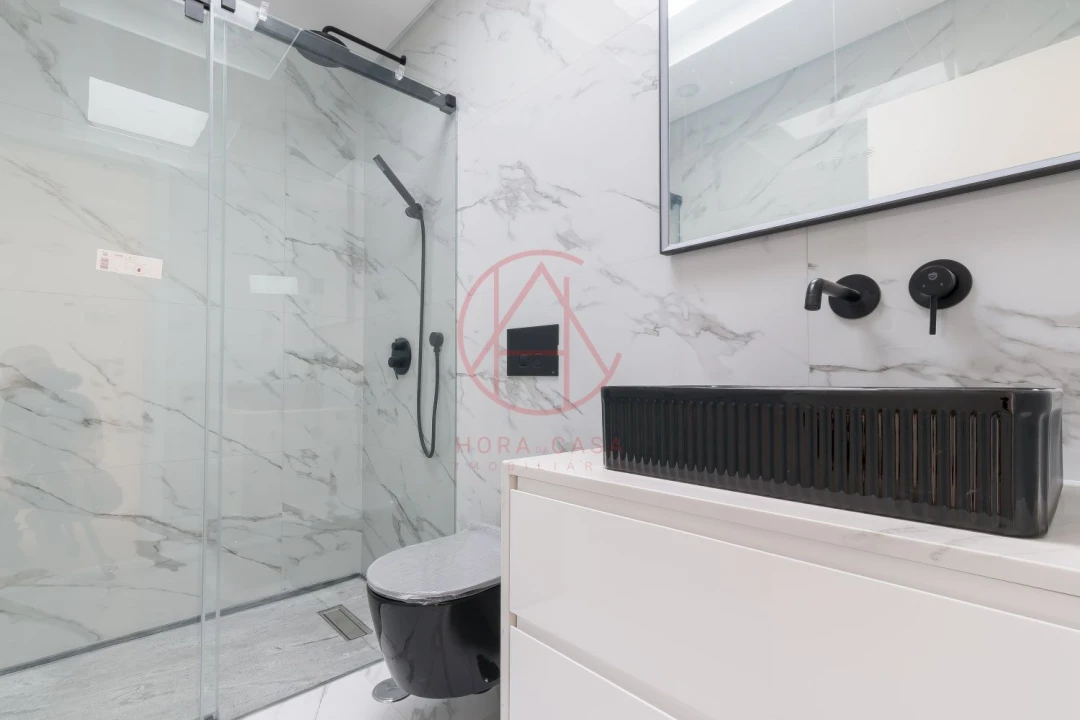 Moradia T4 para Venda em Quinta do Conde Foto 36