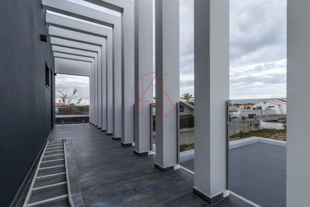 Moradia T4 para Venda em Quinta do Conde Foto 24