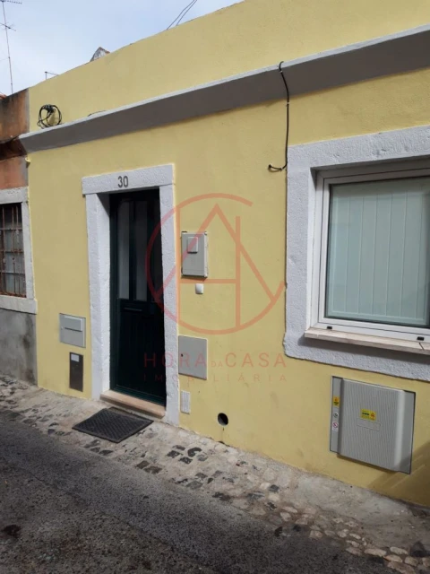 Moradia T1 para Venda em Alcantara