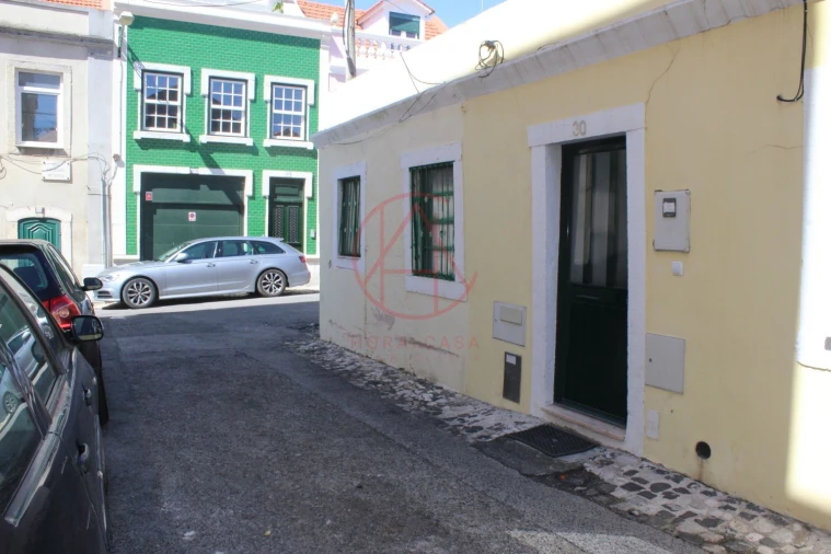 Moradia T1 para Venda em Alcantara Foto 9