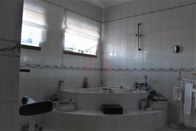 Quinta T6 para Venda em Alhos Vedros