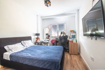 Apartamento T3 para Venda em Baixa da Banheira e Vale da Amoreira