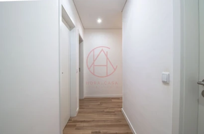 Apartamento T3 para Venda em Baixa da Banheira e Vale da Amoreira