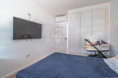 Apartamento T3 para Venda em Baixa da Banheira e Vale da Amoreira
