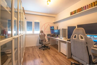 Apartamento T3 para Venda em Baixa da Banheira e Vale da Amoreira